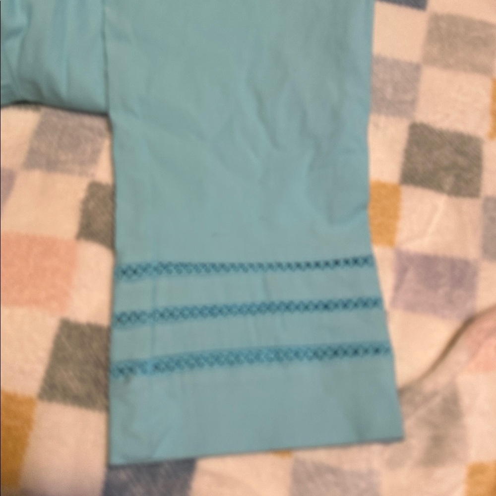 NWT Chico's Brigitte Slim Leg Aqua Trousers with Embroidered Detail Chicos sz 1 - Picture 4 of 10